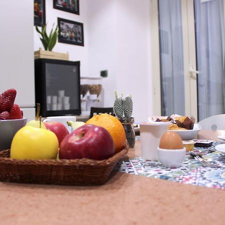 Lorenz Suites Trastevere Hill โรม ภายนอก รูปภาพ