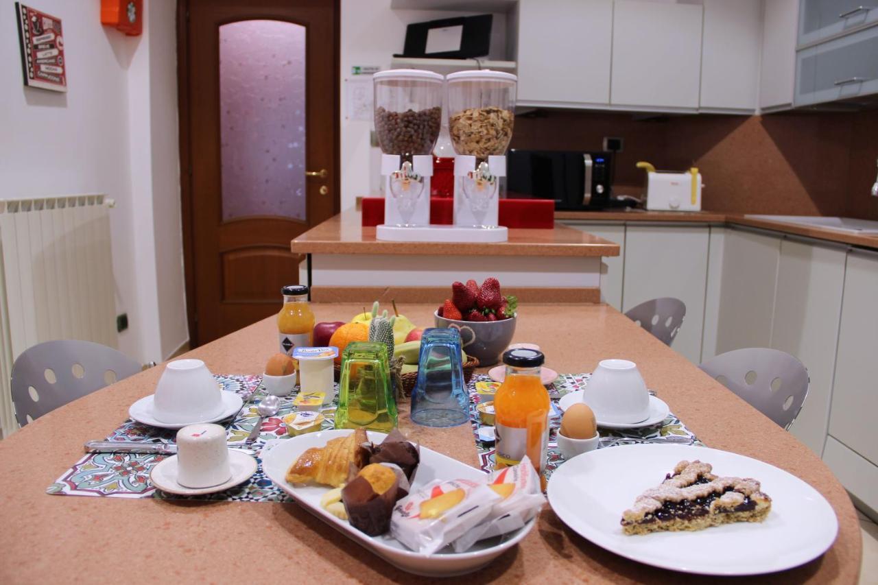 Lorenz Suites Trastevere Hill โรม ภายนอก รูปภาพ