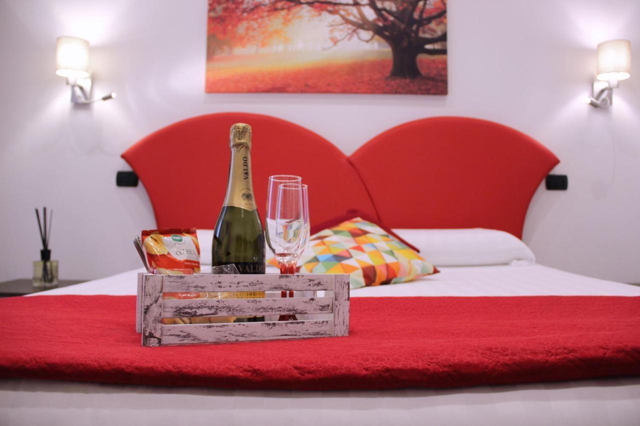 Lorenz Suites Trastevere Hill โรม ภายนอก รูปภาพ
