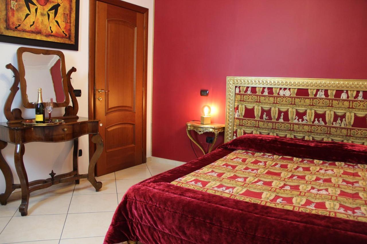Lorenz Suites Trastevere Hill โรม ภายนอก รูปภาพ