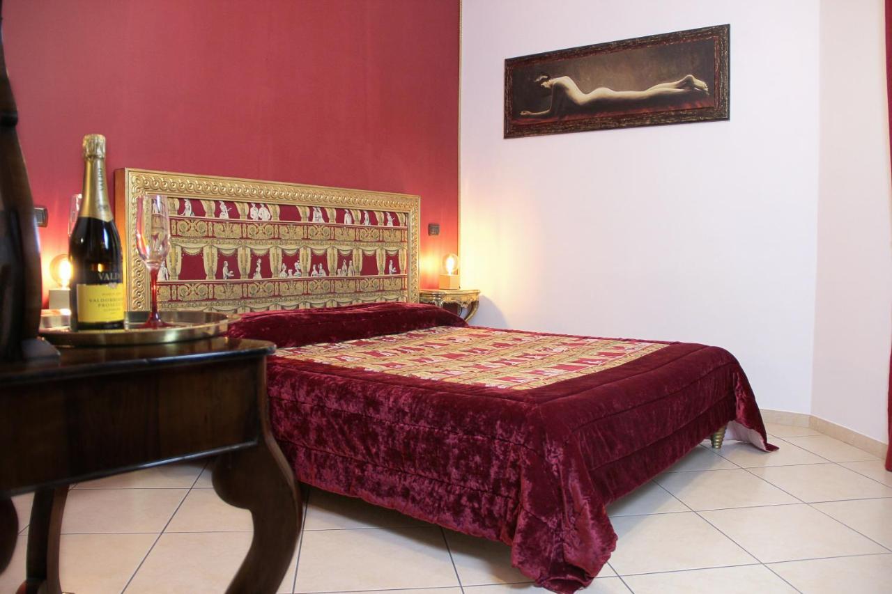 Lorenz Suites Trastevere Hill โรม ภายนอก รูปภาพ