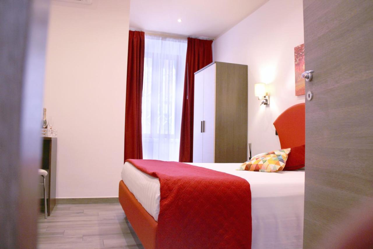 Lorenz Suites Trastevere Hill โรม ภายนอก รูปภาพ